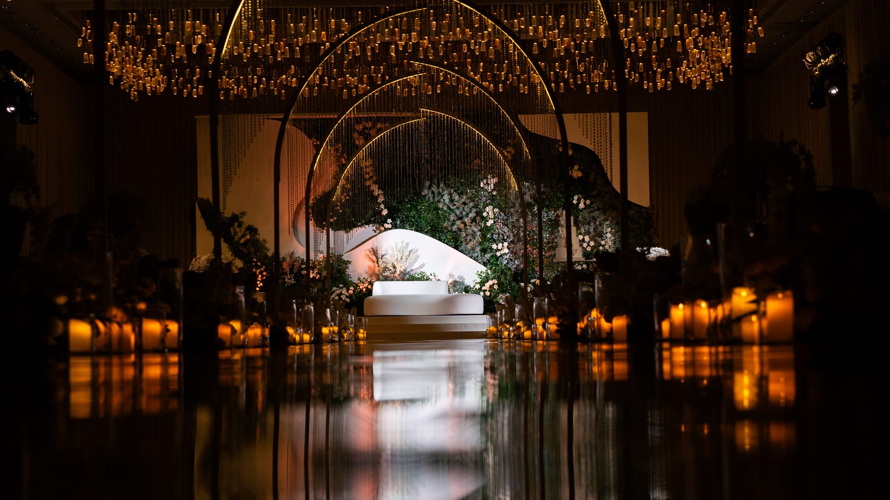 An Aisle of Light